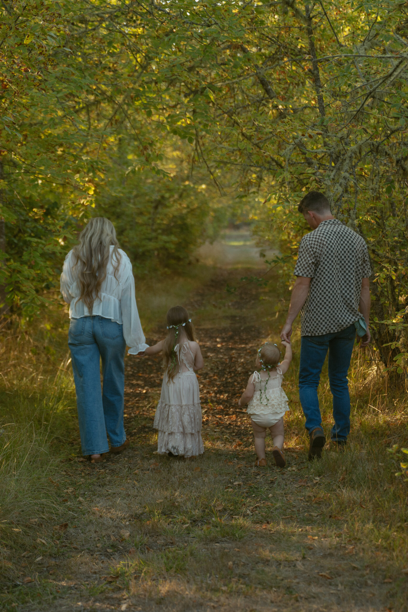 Documentary-style family photography capturing real everyday moments at home, focused on connection, natural interaction, and authentic life as it happens.