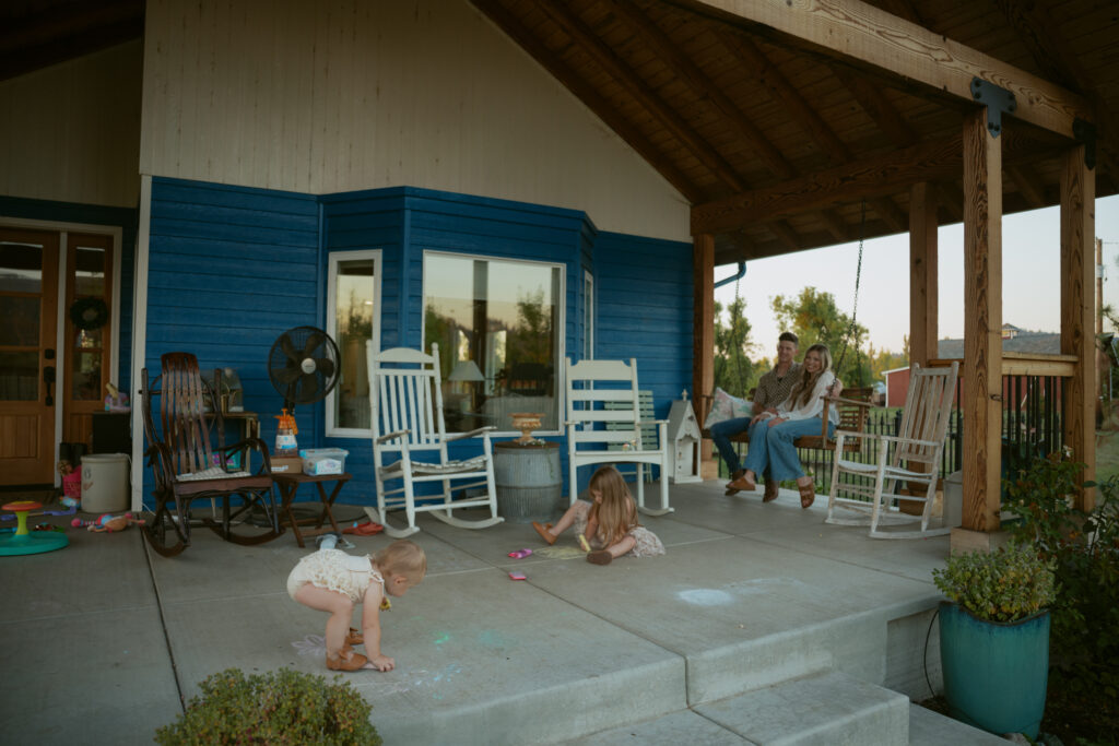 Lifestyle family photo session capturing candid, real moments of a family interacting naturally at home